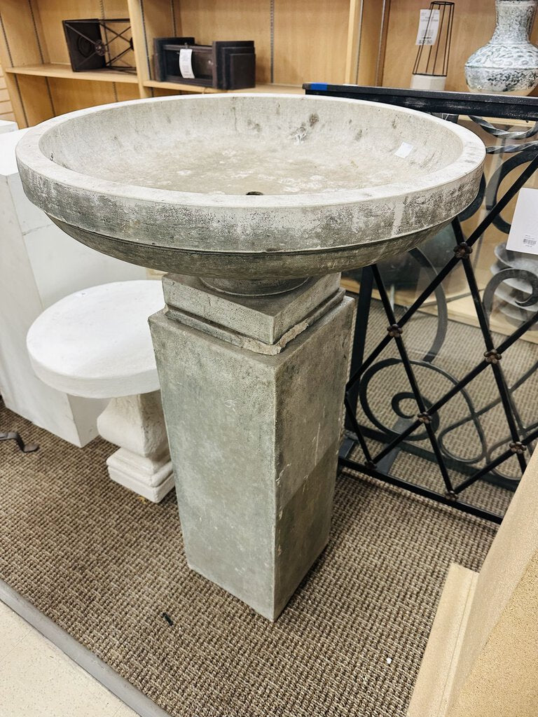 Campania Intl Stone Planter (Fountain) With Chipped Stand