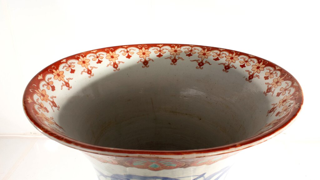Large Imari Vase on Lacquered Stand