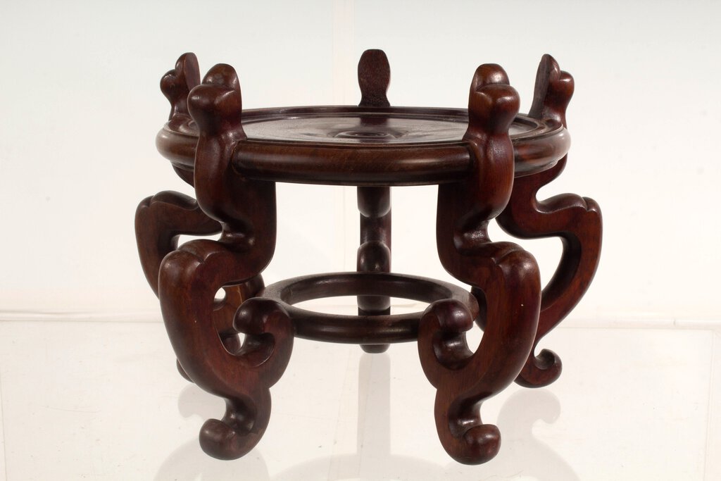 Large Imari Vase on Lacquered Stand