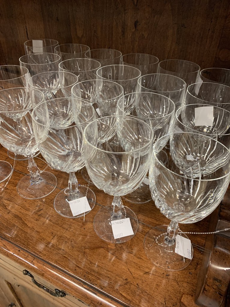 Schott Zweizel Crystal Verve 6.5" Glass $6 Each