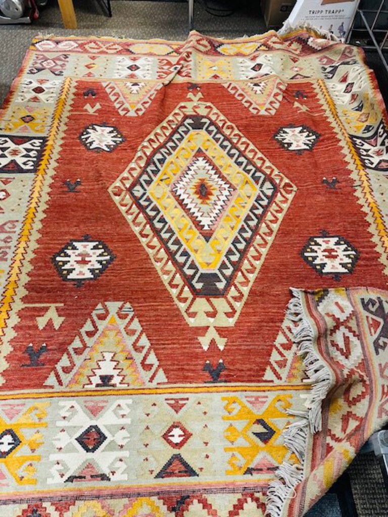 Turkish Anatolian Kilim Rug 120x95