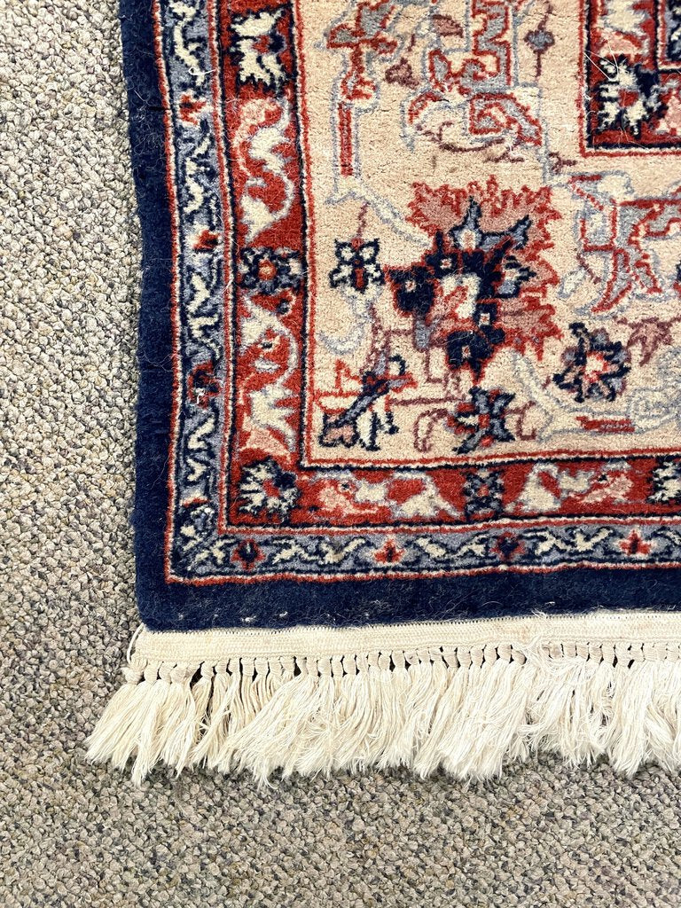 Persian Esfahan Rug - Wool on Cotton Foundation