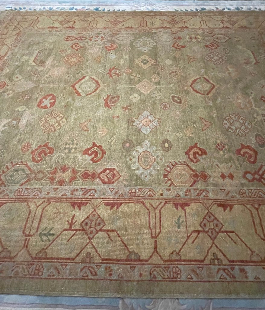 Antique Turkish Oushak Borlu Rug - Wool on Wool Foundation