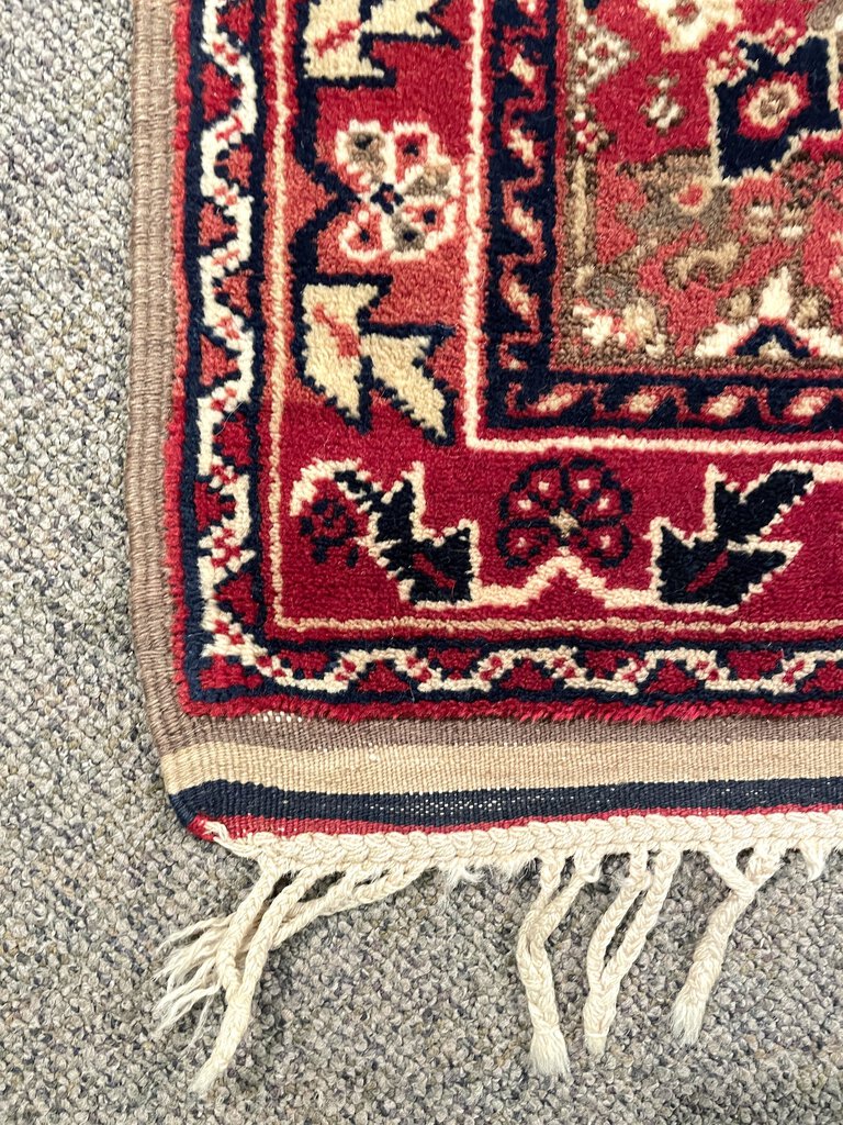 Persian Shiraz Handwoven Rug