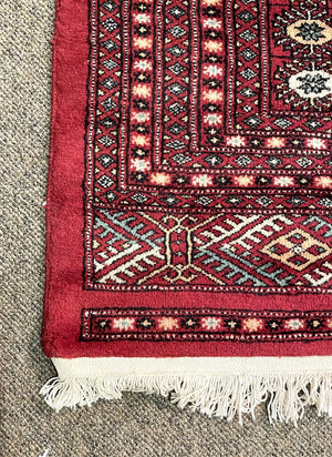 Pakistani Bokhara Rug - Silk on Wool Foundation