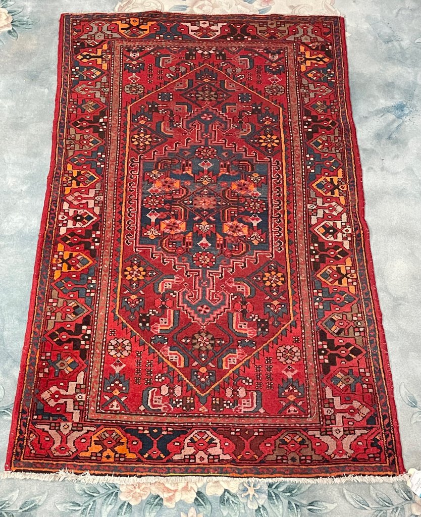 Persian Hamadan Rug - Wool on Cotton Foundation