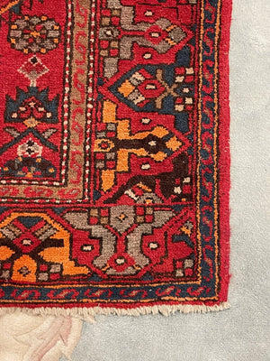 Persian Hamadan Rug - Wool on Cotton Foundation