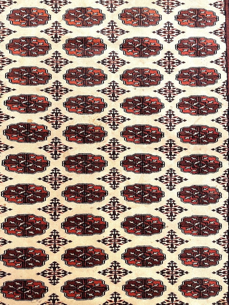 Pakistani Tekke Turkoman Rug - Wool on Cotton Foundation