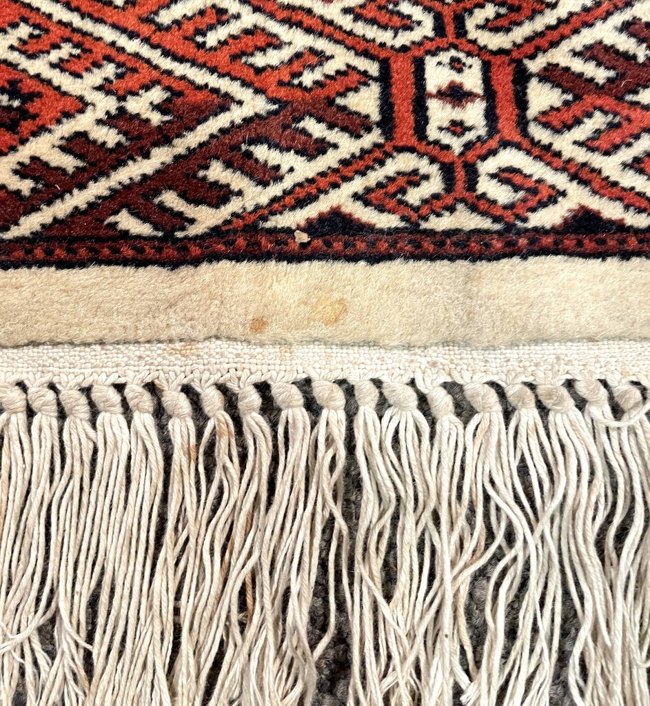 Pakistani Tekke Turkoman Rug - Wool on Cotton Foundation