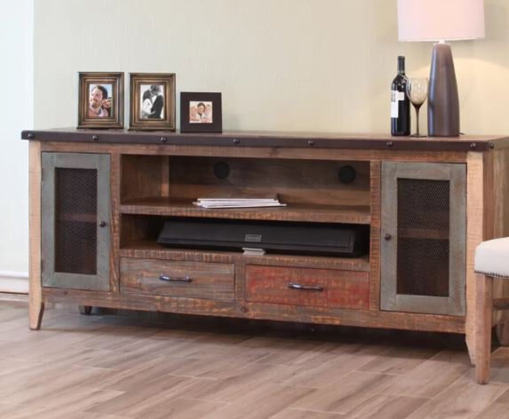 LUPITA MEDIA CONSOLE