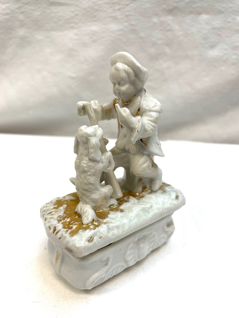 Vintage Victorian Fairing Trinket Box - Hunter with His Dog