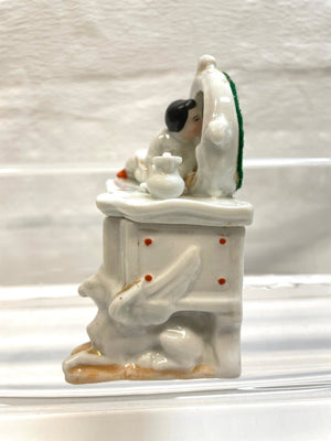 Vintage Victorian Fairing Trinket Box - Child looking in Mirror