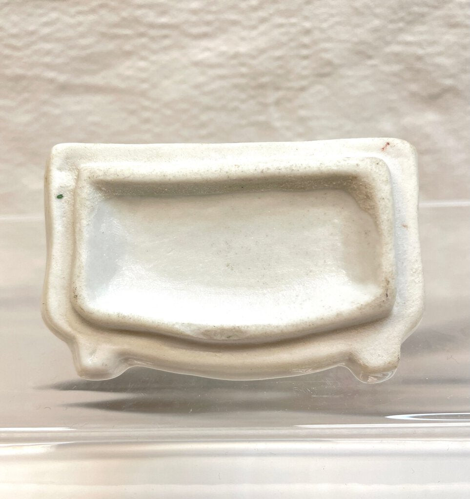 Vintage Victorian Fairing Trinket Box - Child looking in Mirror