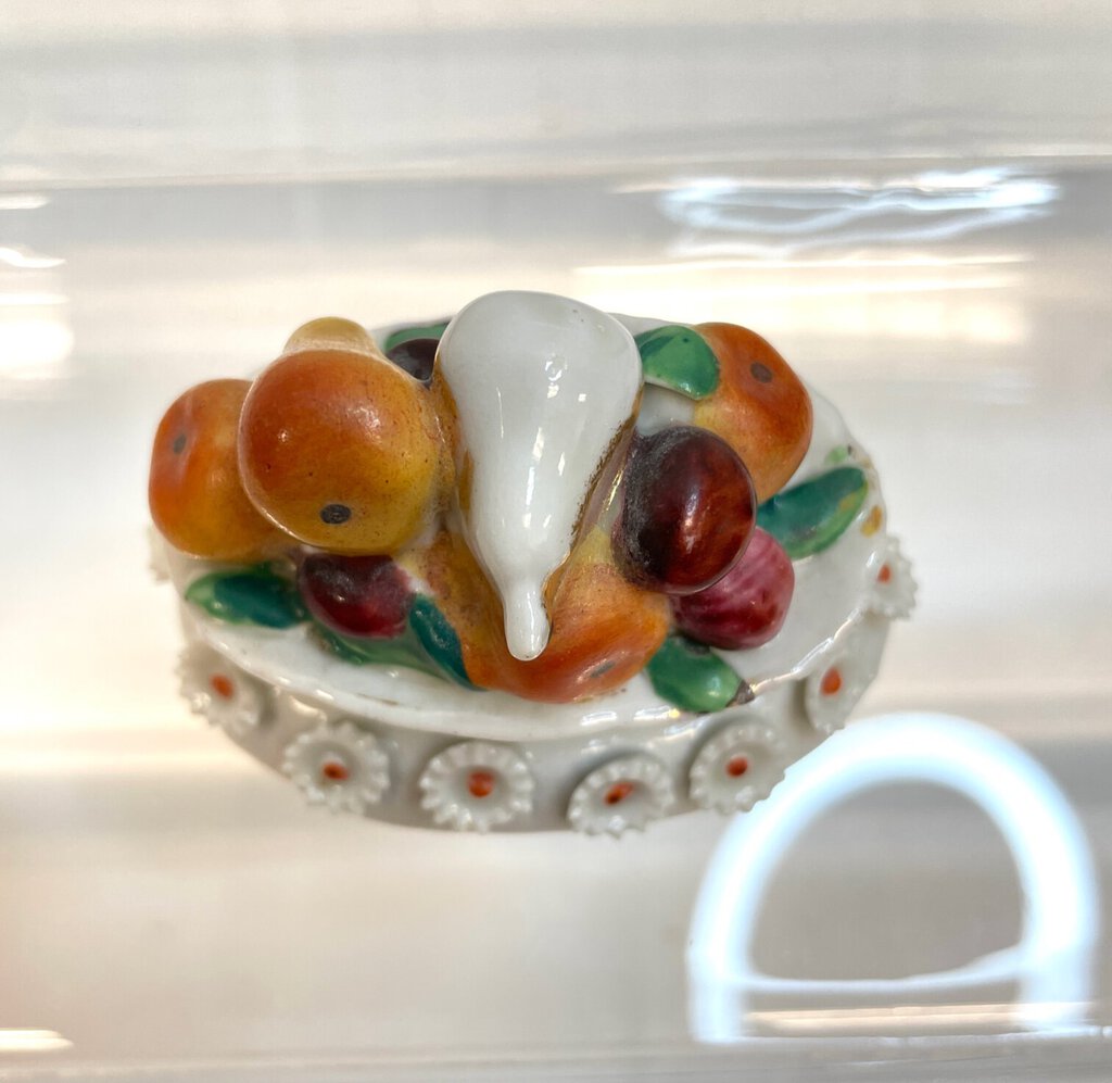 Vintage Victorian Fairing Trinket Box -Bowl of Fruit