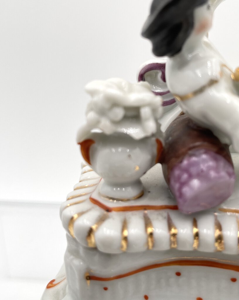 Vintage Victorian Fairing Trinket Box - Reclining w/ Grapes