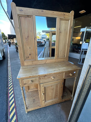 Pine Buffett with Mirror