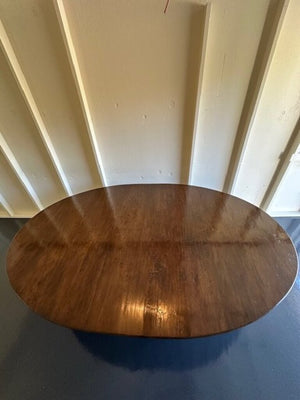 Mahogany Oval Dining Table 5' x 8'