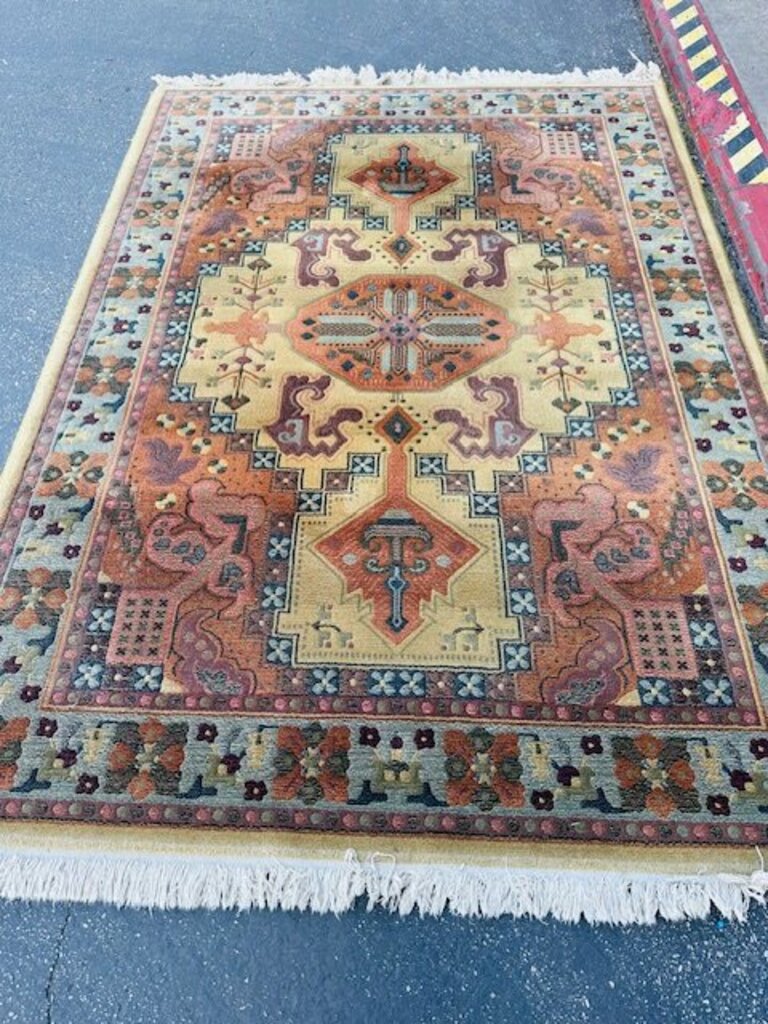 Turkish Hand woven Wool Rug 94x66