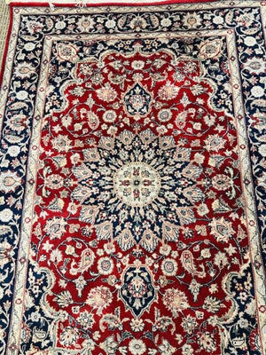 Persian Nain/Tabriz, 4' x 6'