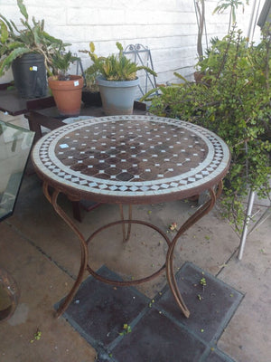 Moroccan Round Table 29x30