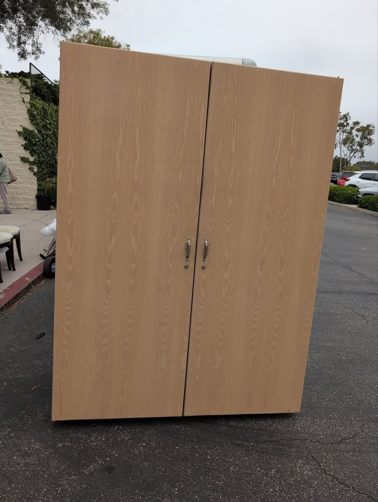 2 Door Wine Cabinet (over 200 bottle) 57x28x76