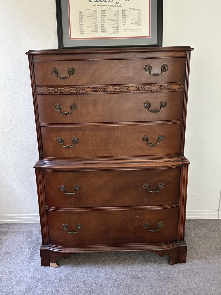 Antique Federal Style Mahogany Highboy Dresser 34x19x52