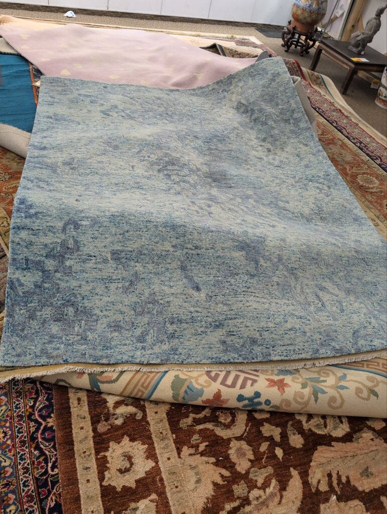 Nourison Gemstone Rug 5'.6 x 7'