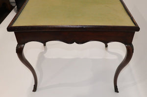 Vintage Chippendale Side Table 27x28x27