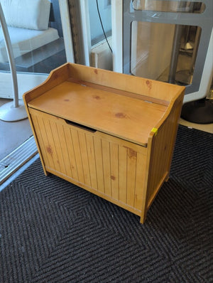 Maple Storage Chest 14x26x24