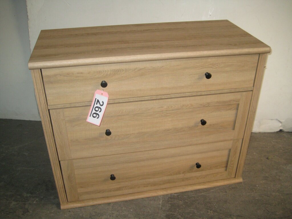 3-Drawer Dresser 34x16x27