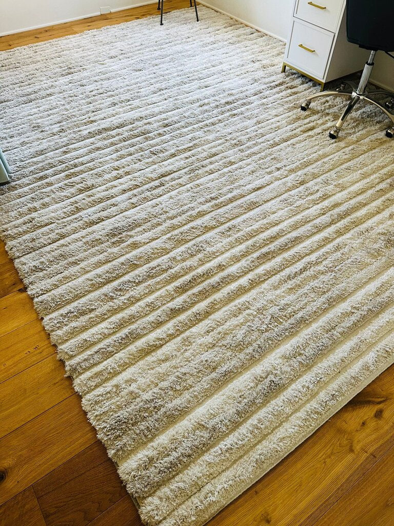 Perennials Shaggy White Sand Rug 10' x20'