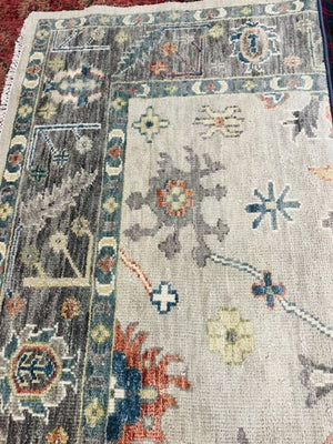 Oushak Wool Rug 141x105