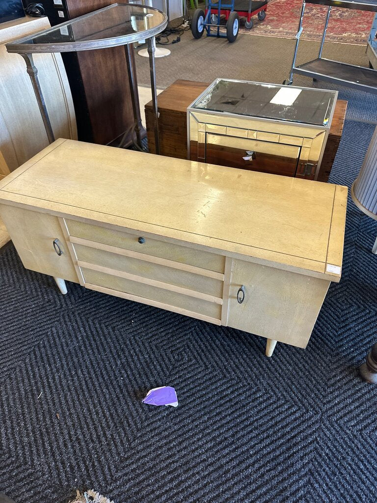 Authentic Lane Storage Cedar Chest / Bench 43.5 x 16.75 x 20.25H