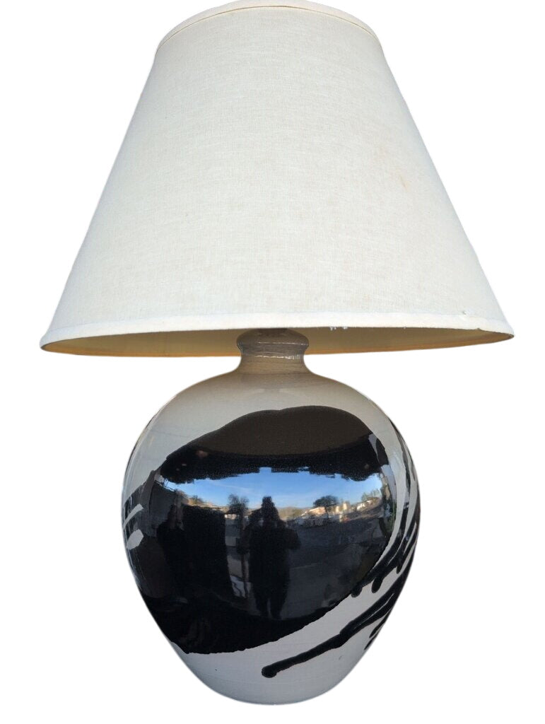 Asian Pottery Lamp With Shade