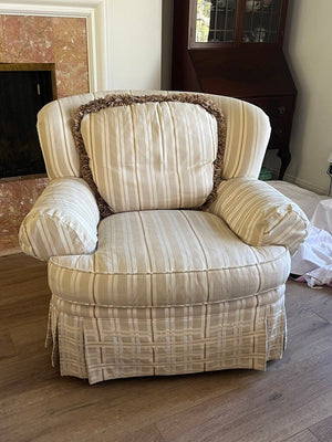 Haywards Pearson Swivel Chairs (pair)