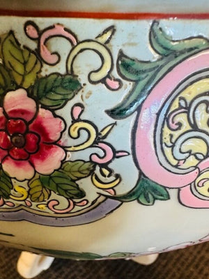 Asian-style porcelain fishbowl planter On Stand 18x34