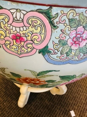 Asian-style porcelain fishbowl planter On Stand 18x34