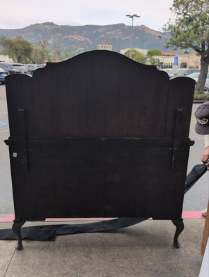 English Oak Sideboard With Beveled Mirror Queen Anne Legs 55 x 19 x 58