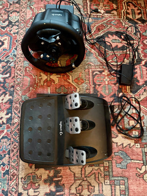 Logitech G G920 Driving force racing wheel and floor pedal