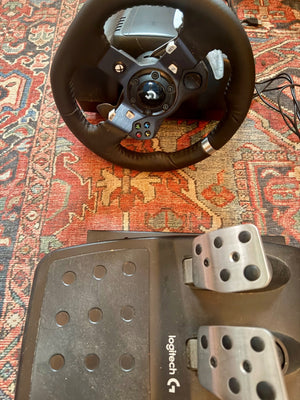 Logitech G G920 Driving force racing wheel and floor pedal