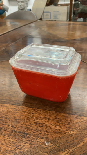 Vintage Pyrex Refrigerator Dish #501-B