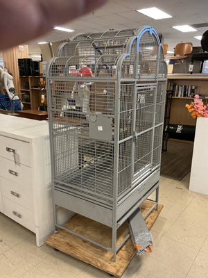 Large commercial birdcage