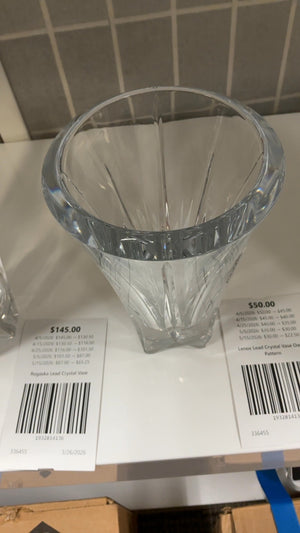 Lenox Lead Crystal Vase Oasis Pattern