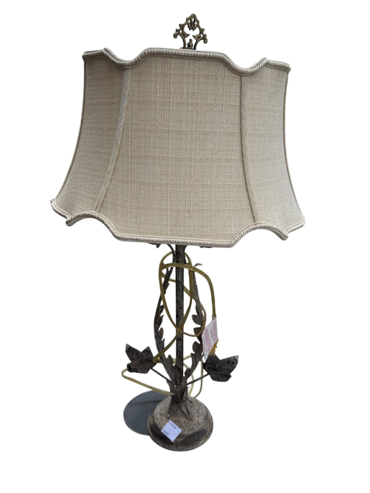 Chelsea House Leaf Motif Table Lamp