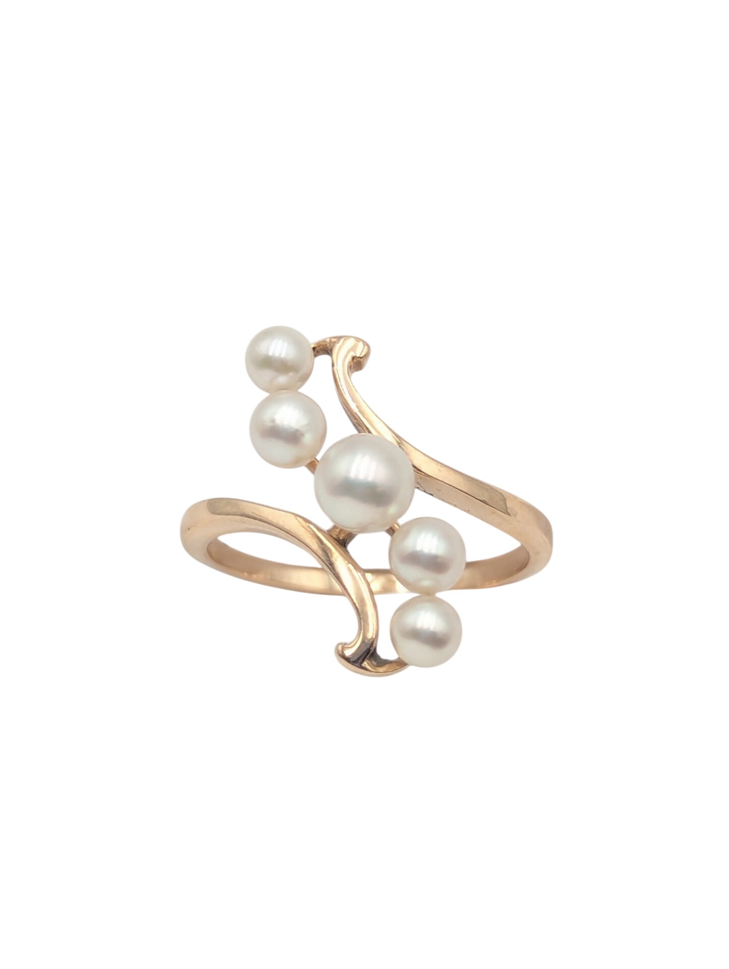 Ring 14k Yellow Gold w/ Pearls "S"