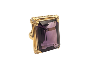 Ring 14k Yellow Gold w/ Large Amethyst & Diamond Accents