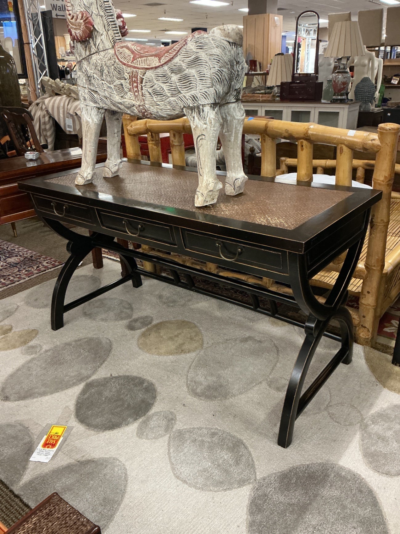 Black Lacquer Cross Legged Desk,