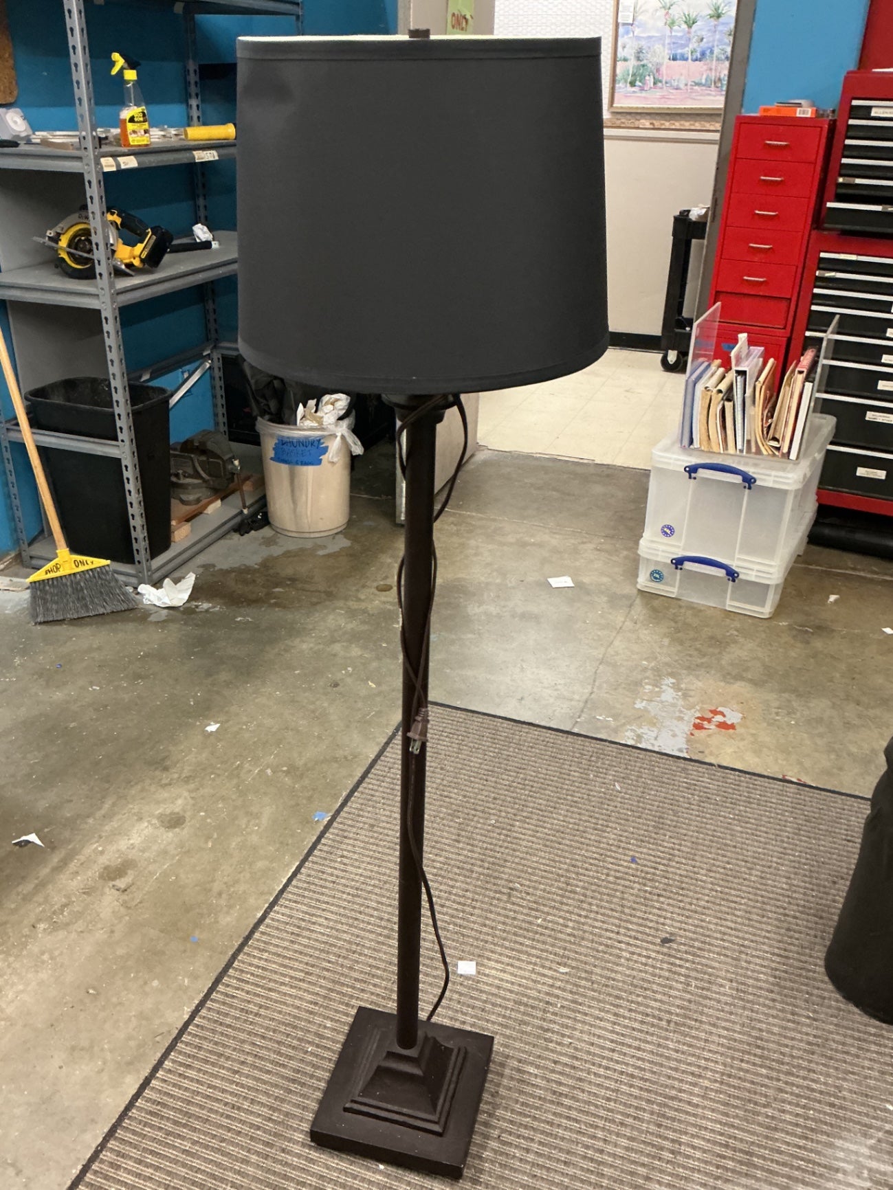 Black Floor Lamp