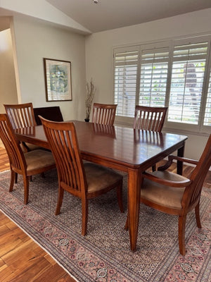 Thomasville Dining Set (table + 6 chairs + 2 Leaves + Leaf protector)