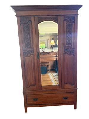 Carved Mirror Door Wardrobe
